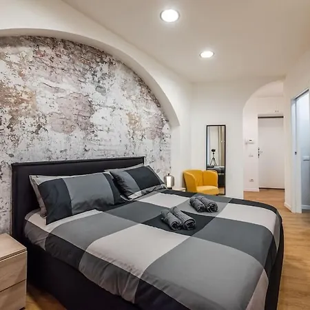 Apartment Centro - Eleganza Con Comfort E Stile